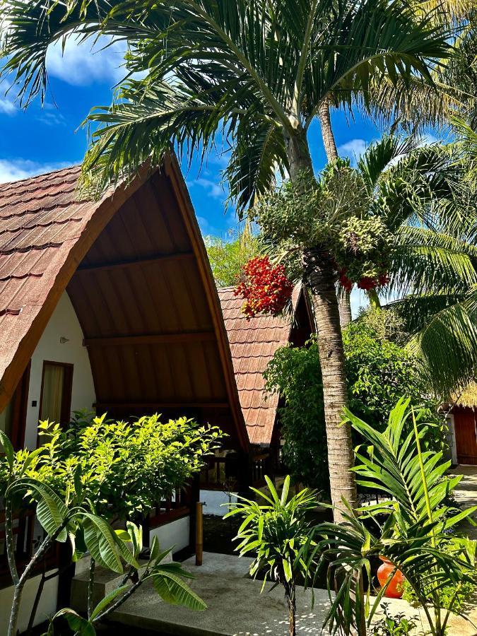 Gili Land Hotel Gili Air Exterior photo